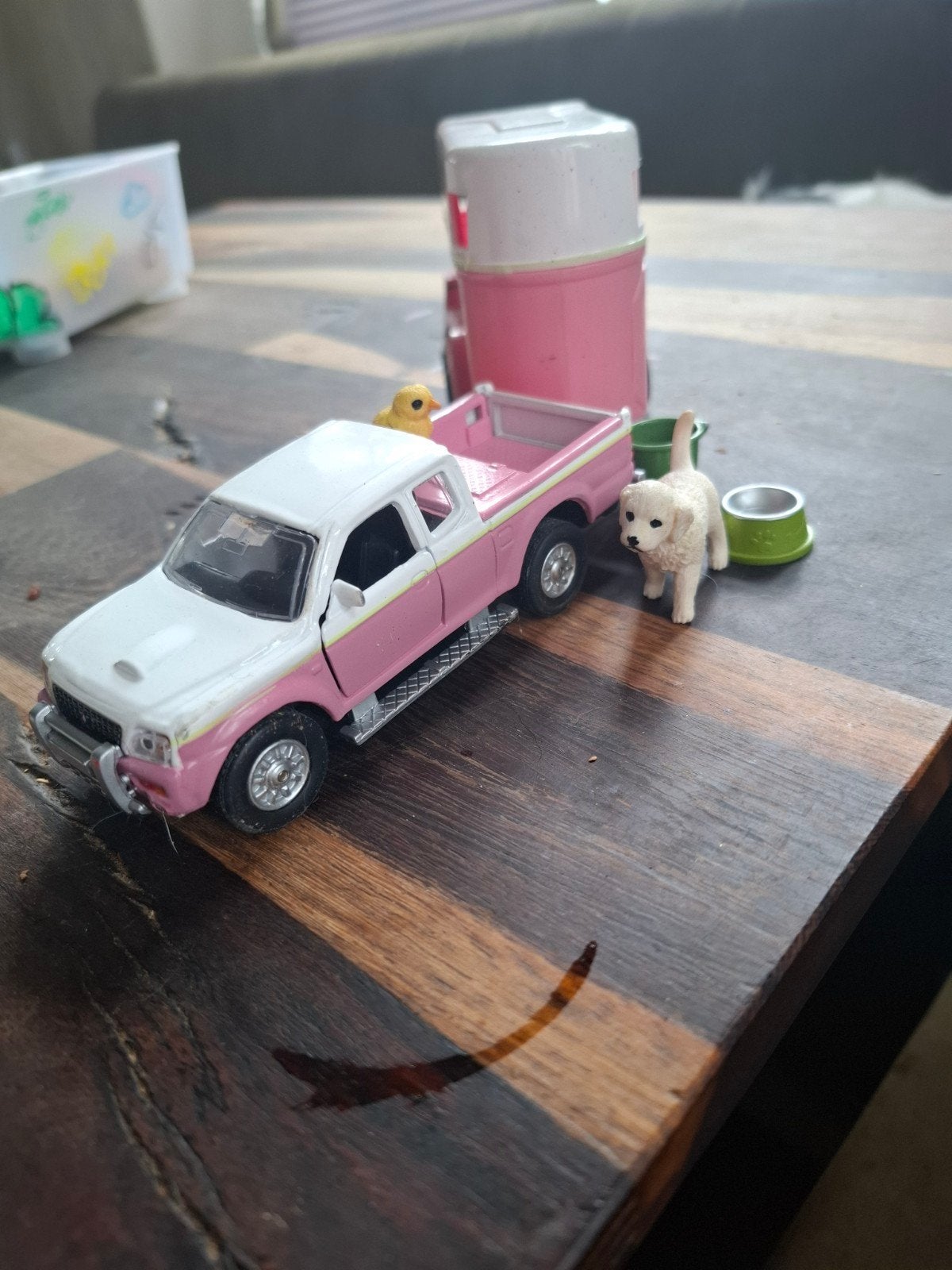 Leuke paarden speelgoed trailer met lichte graffiti, Ophalen of Verzenden, Gebruikt