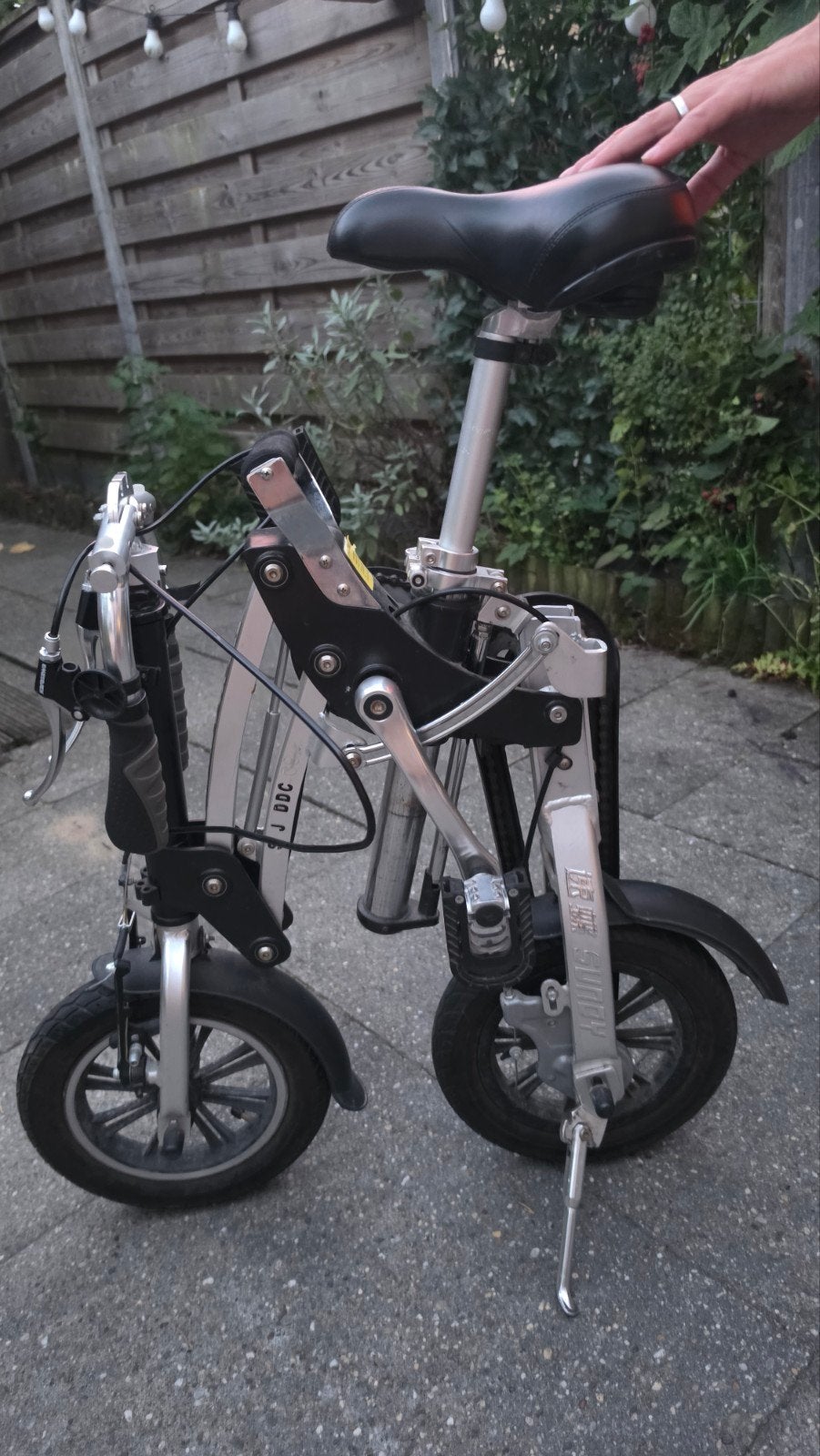 Vouwfiets - tot heel klein te vouwen, Ophalen