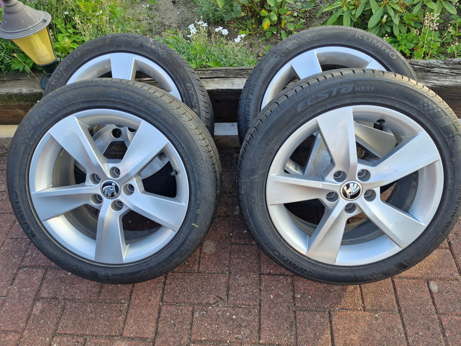 16 inch Velgen Skoda Fabia, Ophalen, 215 mm, 16 inch, Banden en Velgen