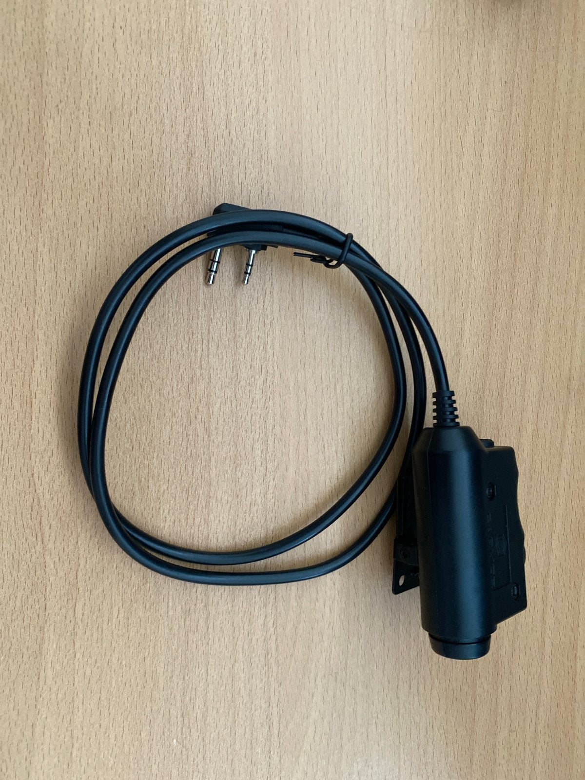 Eararmor PTT voor Kenwood/Baofeng portofoons, Ophalen of Verzenden, Zo goed als nieuw