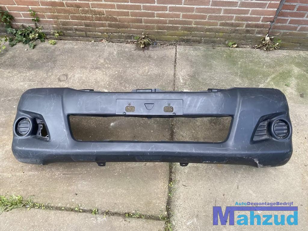 TOYOTA HILUX Voorbumper bumper voor 2011-2013, Info@toyota.co.jp, Gebruikt, Voor, Toyota Motor Corporation