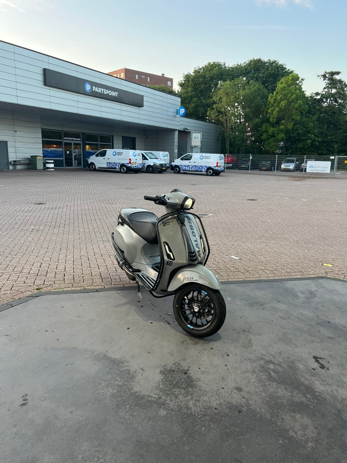Vespa sprint 2018 50cc 4t3v, Ophalen, Zo goed als nieuw, Benzine, Overige modellen