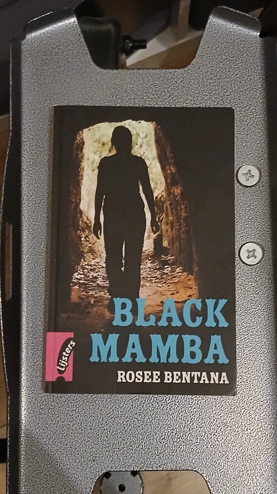 Black Mamba - Rosee Bentana (Lijsters), Ophalen of Verzenden