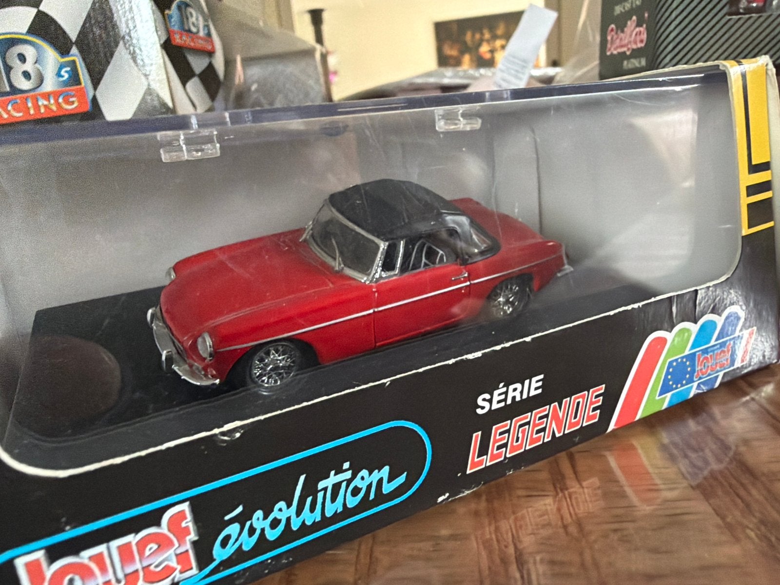 Jouef Evolution MGB MKII 1/43 - Nieuw in verpakking, Overige merken, Jouef, Auto, Nieuw