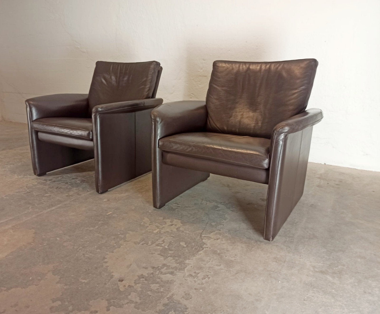 Set van 2 vintage Leolux Antipode leren fauteuils, bruin, Ophalen, Tweedehands, Tweedehands, 75 tot 100 cm