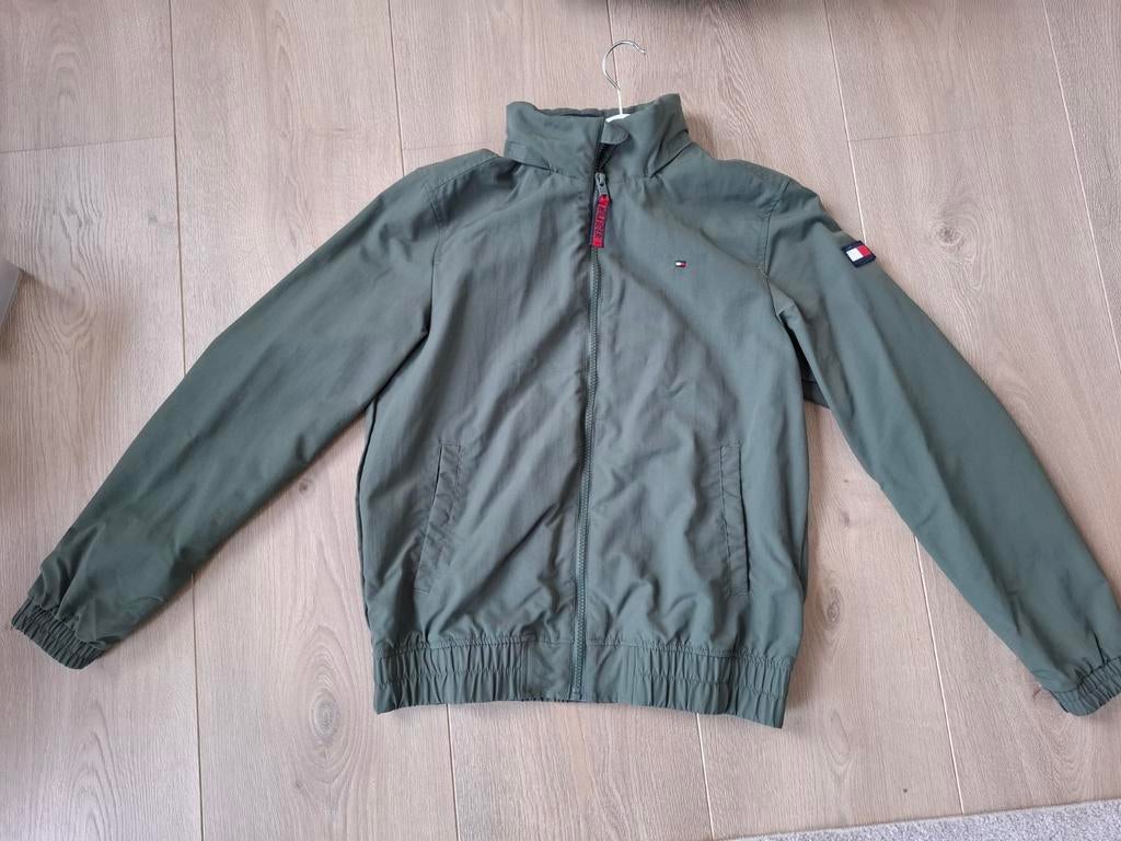 Tommy Hilfiger zomerjas maat 164, Kinderen en Baby's, Kinderkleding | Maat 164, Jongen of Meisje, Ophalen of Verzenden, Jas, Tommy Hilfiger