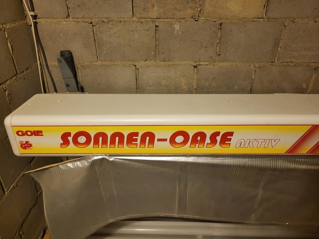 Zonnebank Golf Sonnenoase Aktiv, Witgoed en Apparatuur, Zonnebanken en Gezichtsbruiners, Ophalen, Gebruikt, Zonnebank dubbelzijdig