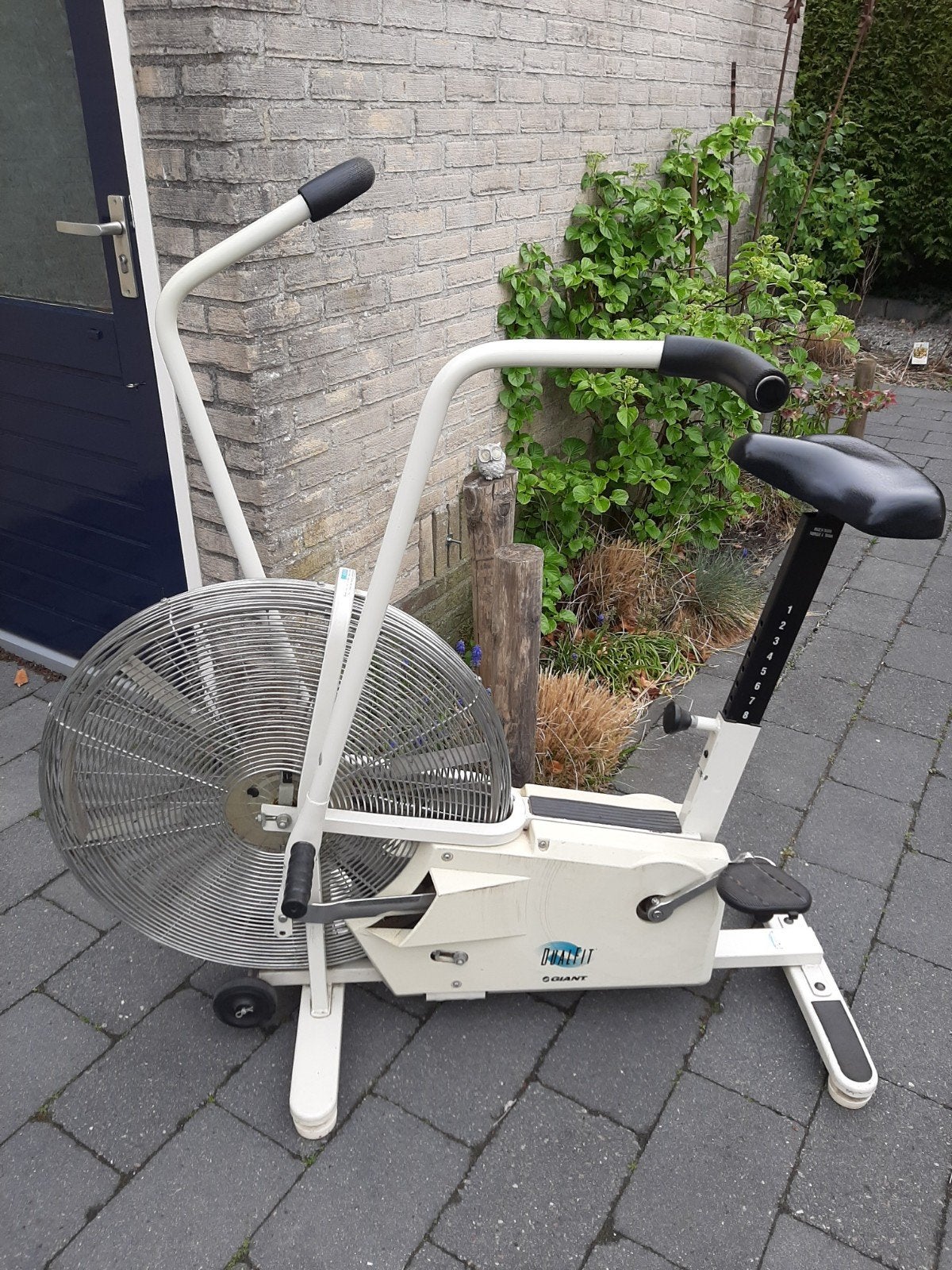 Hometrainer - Air Bike, Sport en Fitness, Fitnessapparatuur, Ophalen, Hometrainer