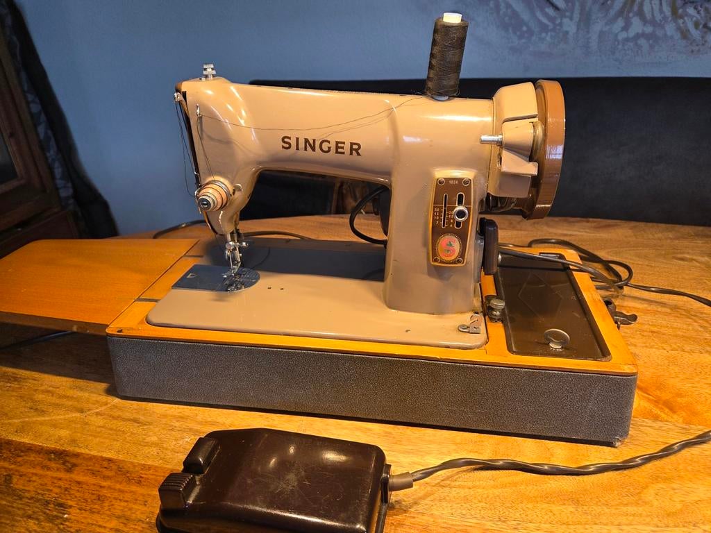 Singer 185k naaimachine, Antiek en Kunst, Antiek | Naaimachines, Ophalen