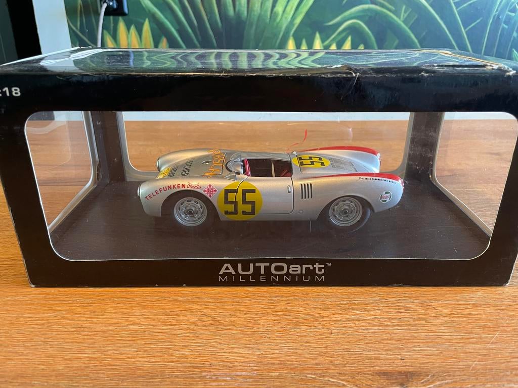 AutoArt 1/18 Porsche 550 Spyder, Hobby en Vrije tijd, Modelauto's | 1:18, Ophalen of Verzenden, Zo goed als nieuw, Autoart