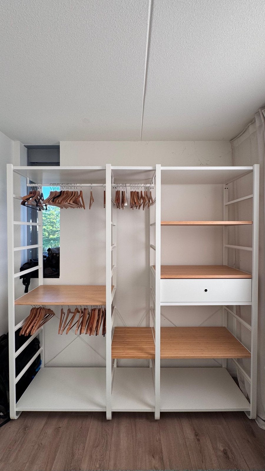 IKEA ELVARLI open kledingkast systeem 206x42x216 cm, Huis en Inrichting, Kasten | Kledingkasten, Ophalen, 200 cm of meer, Zo goed als nieuw