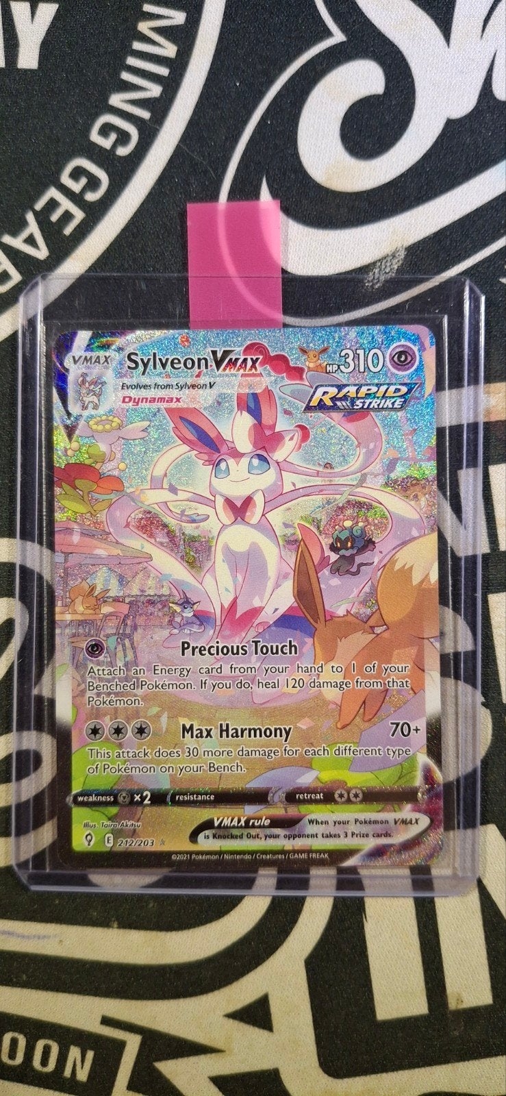 Sylveon Vmax 212/203 Evolving Skies, Hobby en Vrije tijd, Verzamelkaartspellen | Pokémon, Ophalen of Verzenden, Nieuw, Losse kaart