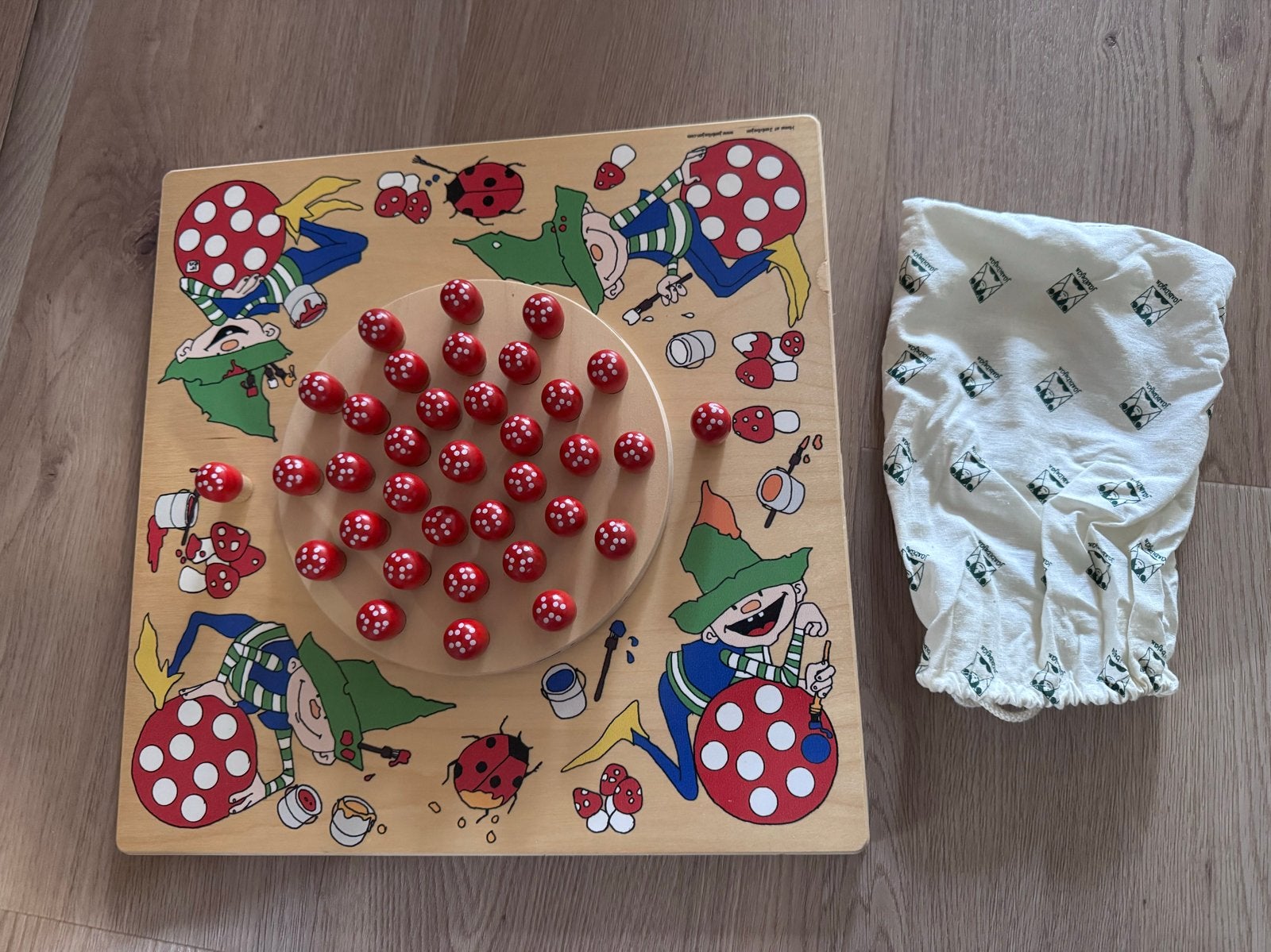 Janbibejan spel - Paddenstoelen memory/dammen, Ophalen of Verzenden, Gebruikt, Jongen of Meisje