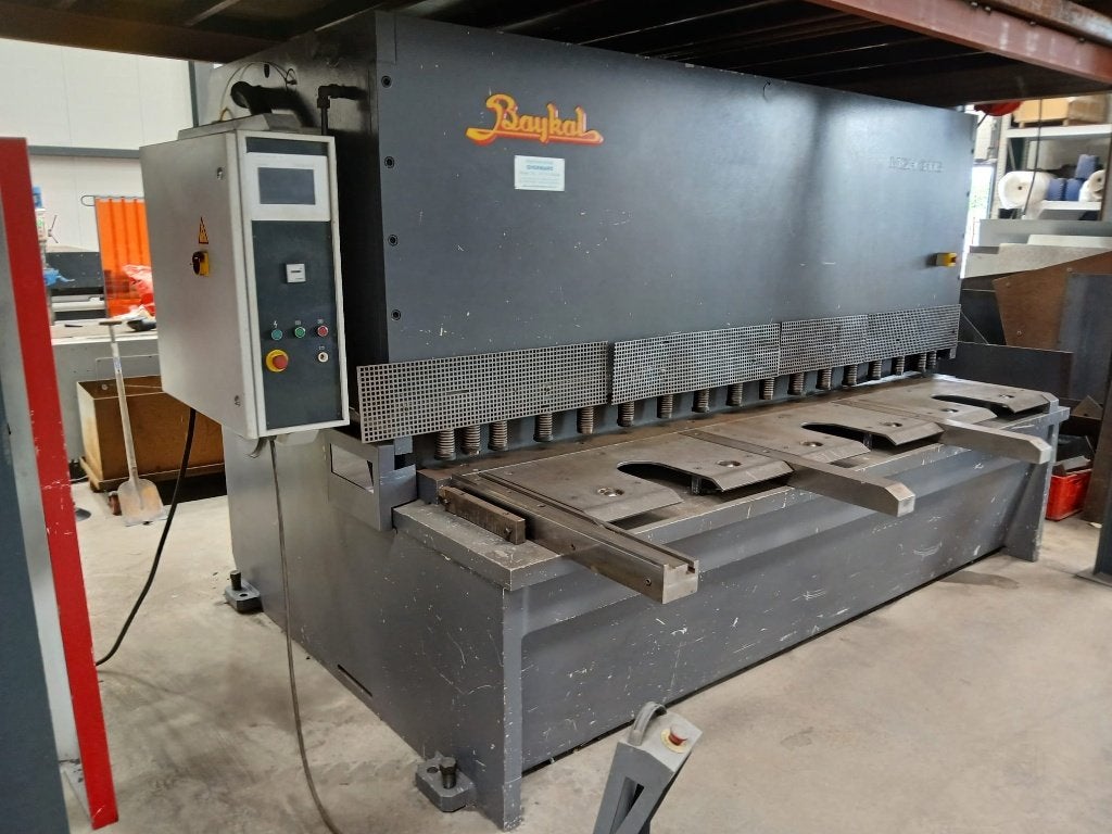 Baykal MGH 3116 fplatenschaar – 3100  16 mm – BJ.2020, Zakelijke goederen, Machines en Bouw | Metaalbewerking, Ophalen