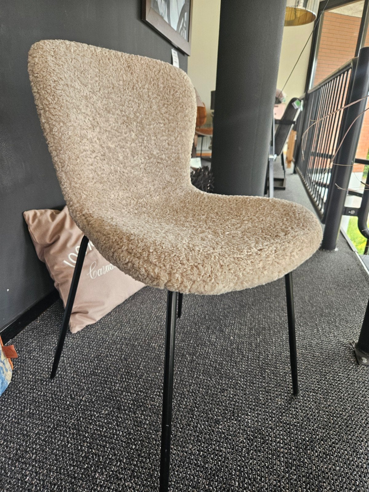 Stoel SKIP trendy stof beige opruiming, Overige kleuren, Verzenden, Nieuw, Eén