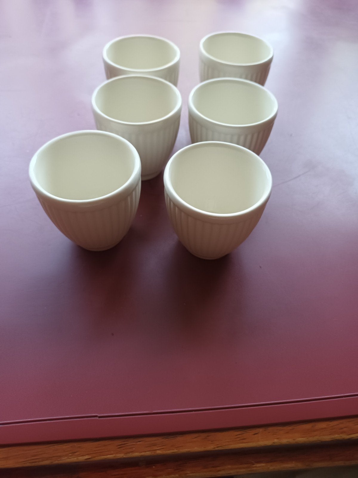 Set van 6 Wedgwood eierdopjes, wit, geribbeld, Ophalen of Verzenden
