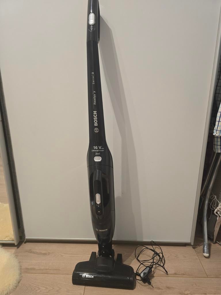 Bosch Readyy'y Serie 2 16V LithiumPower 2in1 steelstofzuiger, Ophalen of Verzenden, Zo goed als nieuw, Reservoir, Minder dan 1200 watt