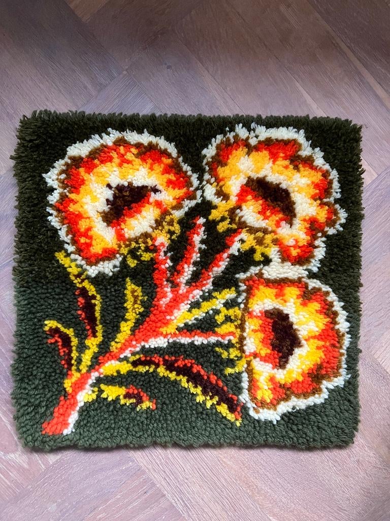 retro vintage handgeknoopt kleedje, Ophalen, Zo goed als nieuw, Vierkant, Binnen