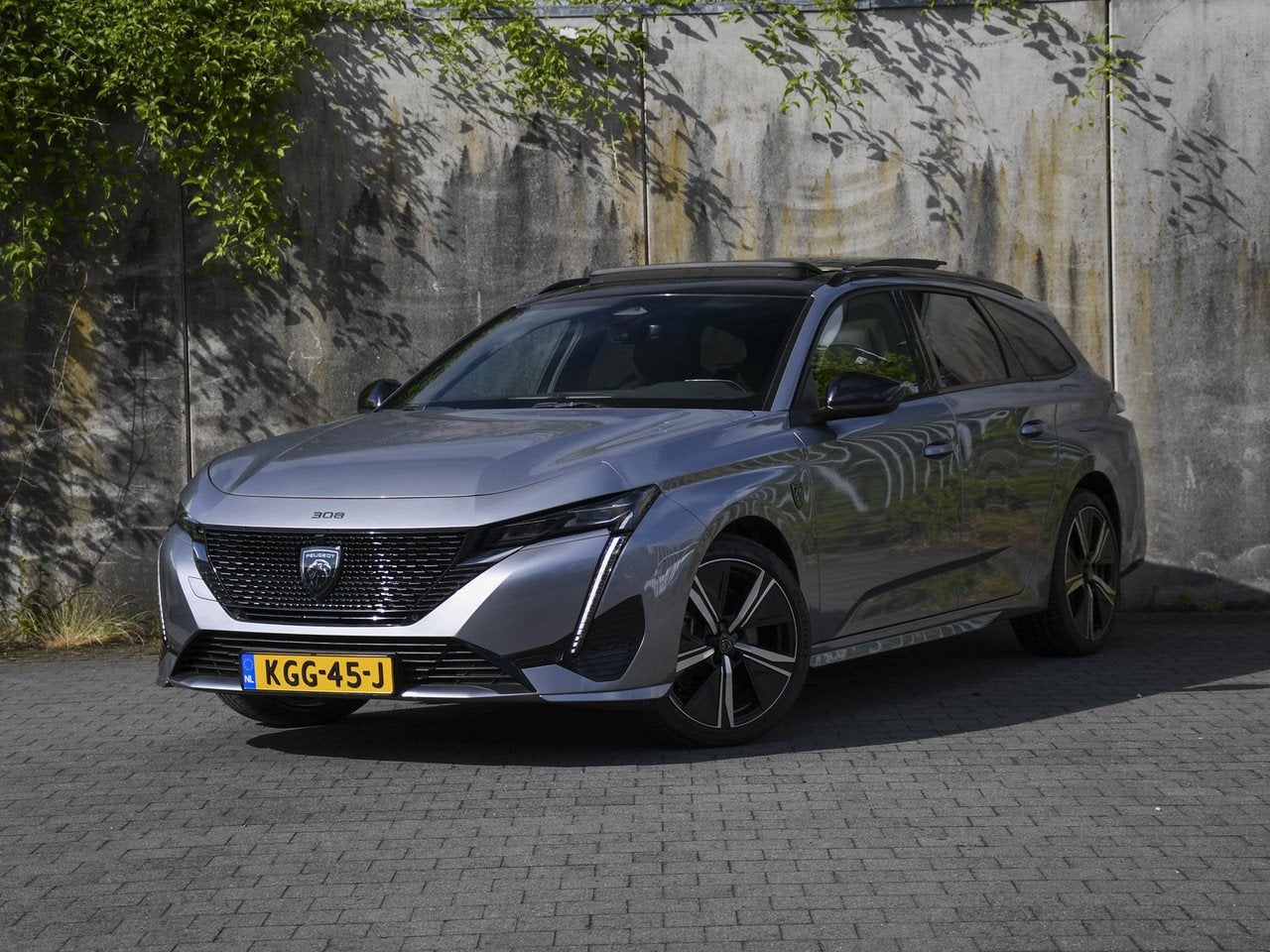 Peugeot 308 SW GT 1.6 Plug-in Hybrid 225pk Automaat PANO | 1, Auto's, Peugeot, Automaat, Gebruikt, 4 cilinders, Hybride Elektrisch/Benzine