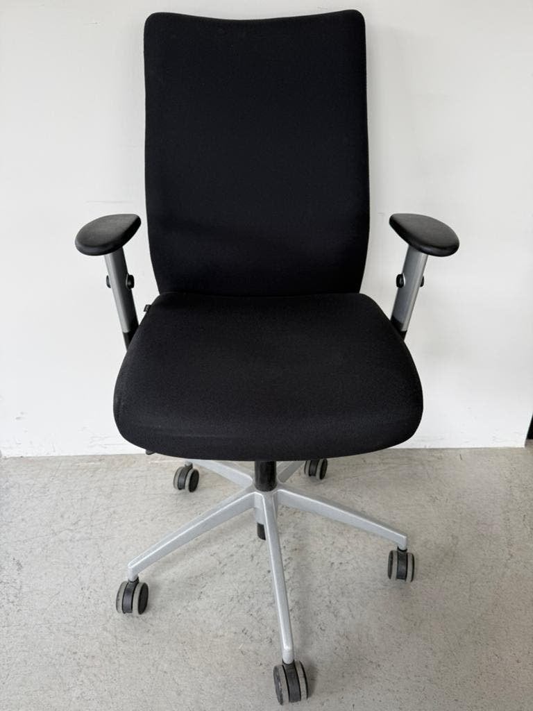 Bureaustoel ergonomische bureaustoel merk Almachair, Gebruikt, Zwart, Ophalen of Verzenden, Bureaustoel