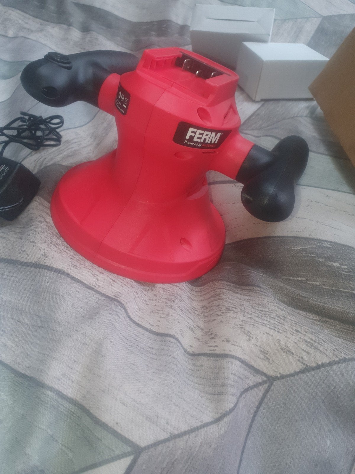 FERM POLIJSTMACHINE NIEUW., Ophalen of Verzenden