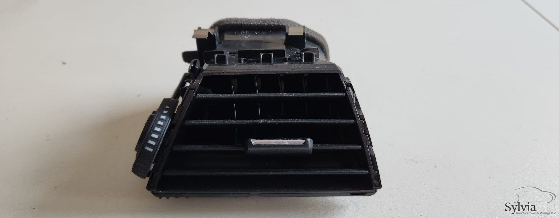 Luchtrooster ventilatie rechts BMW 3 / 4 derie F30 F31 F34 F, Auto-onderdelen, Dashboard en Schakelaars, Gebruikt, -, -, Ophalen of Verzenden