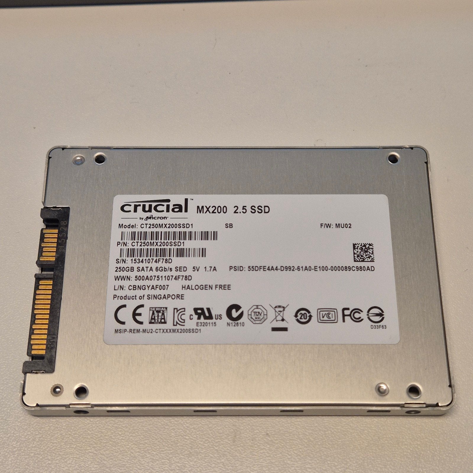 Crucial MX200 250GB SSD 2,5" Sata, Computers en Software, Intern, Gebruikt, Verzenden, Laptop