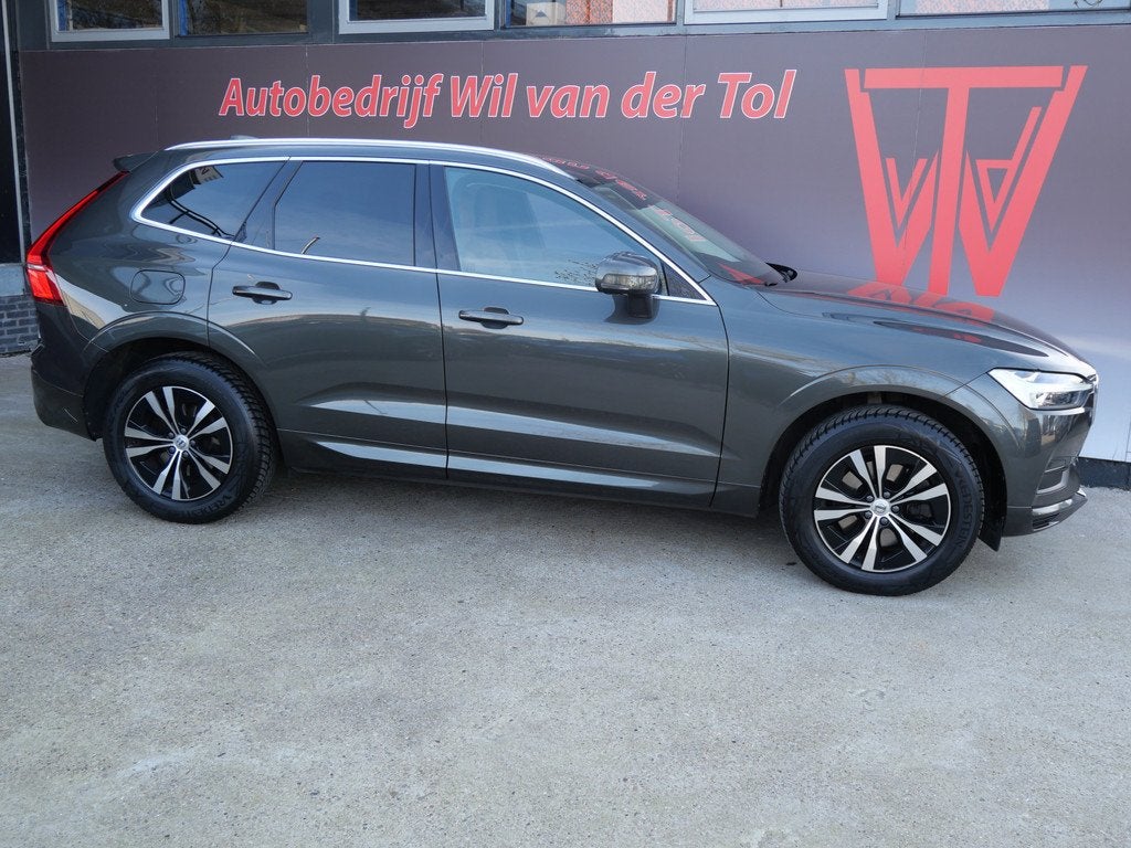 Volvo XC60 2.0 B4 MOMENTUM | COGNAC LEER | LED | TREKHAAK |, Auto's, Volvo, 15 km/l, Gebruikt, 4 cilinders, 1969 cc