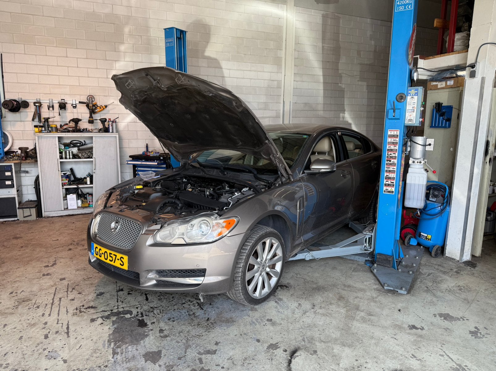 Jaguar XF 3.0D 2010 voor onderdelen, Ophalen, Jaguar