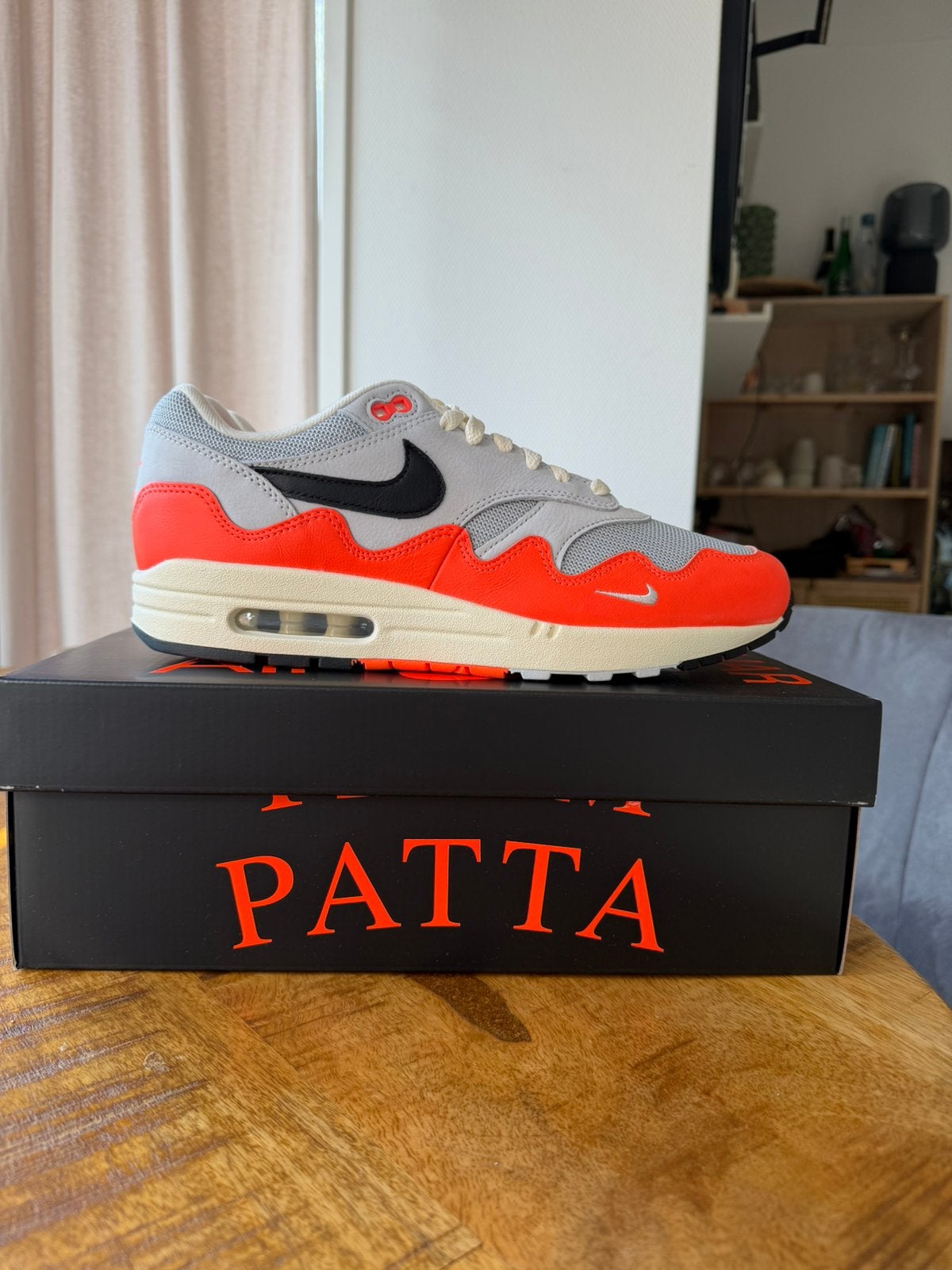 Nike air max 1 patta 44,5, Kleding | Heren, Schoenen, Wit, Nieuw, Ophalen of Verzenden, Sneakers of Gympen