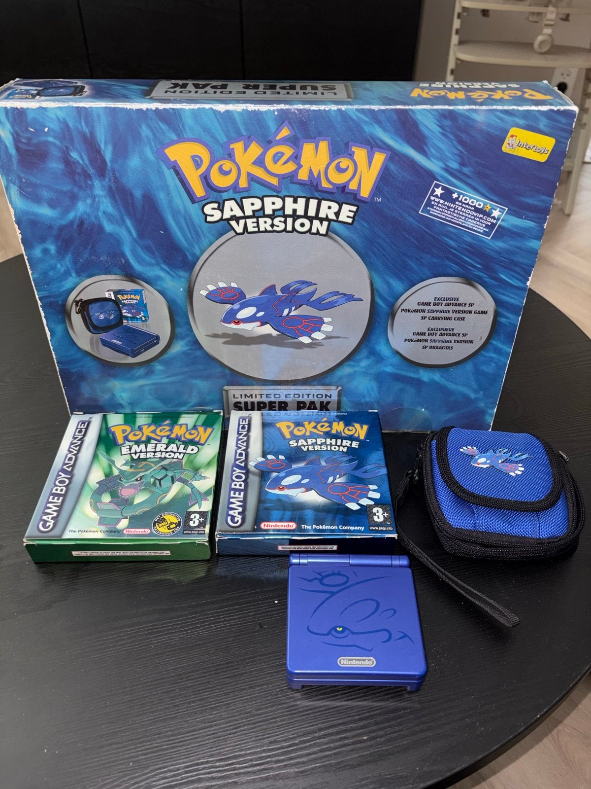 Pokémon Sapphire Super Pak met Emerald en Gameboy SP, Gebruikt, 1 speler, Ophalen of Verzenden, Role Playing Game (Rpg)