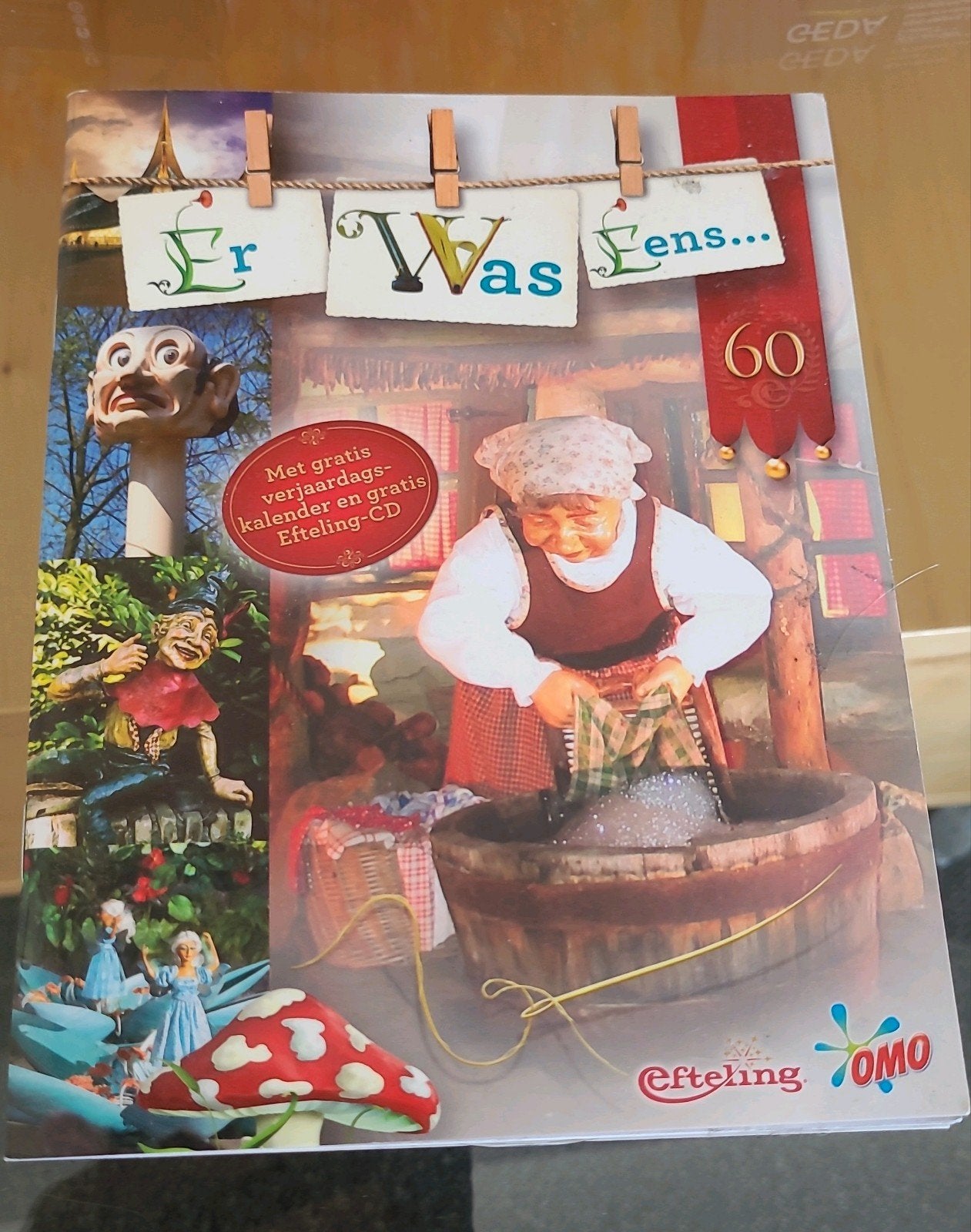 Er was eens 60 jaar efteling met gratis efteling cd omo, Verzamelen, Efteling, Ophalen of Verzenden, Overige typen
