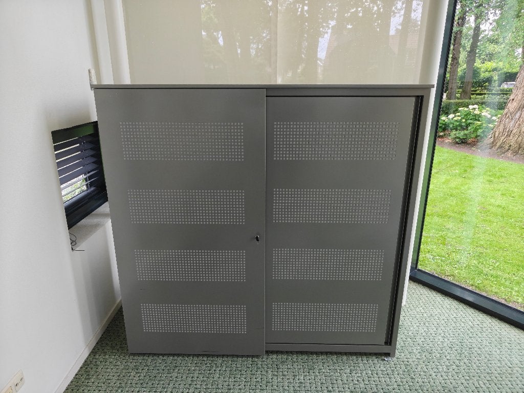 Voortman akoestische schuifdeurkast, Ophalen, Gebruikt, 150 tot 200 cm, Met slot