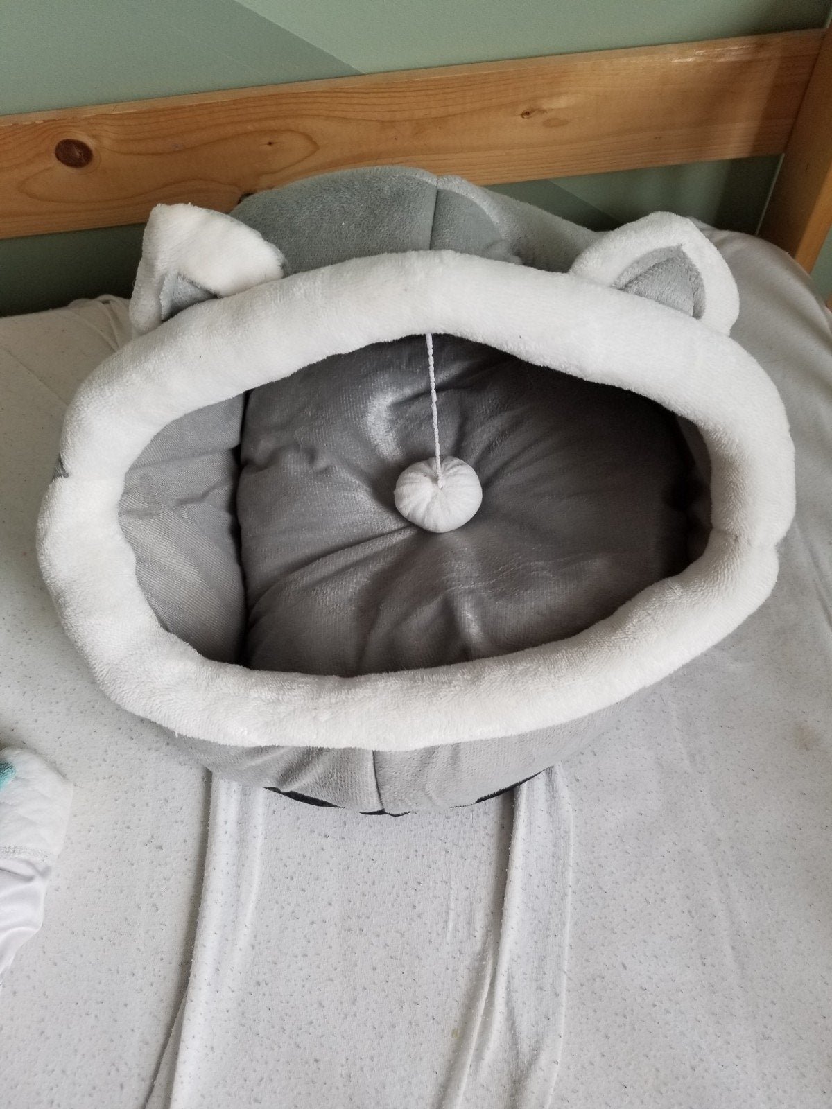 Klein kattennest NIEUW, Dieren en Toebehoren, Kattenmanden, Ophalen of Verzenden, Nieuw, Pluche