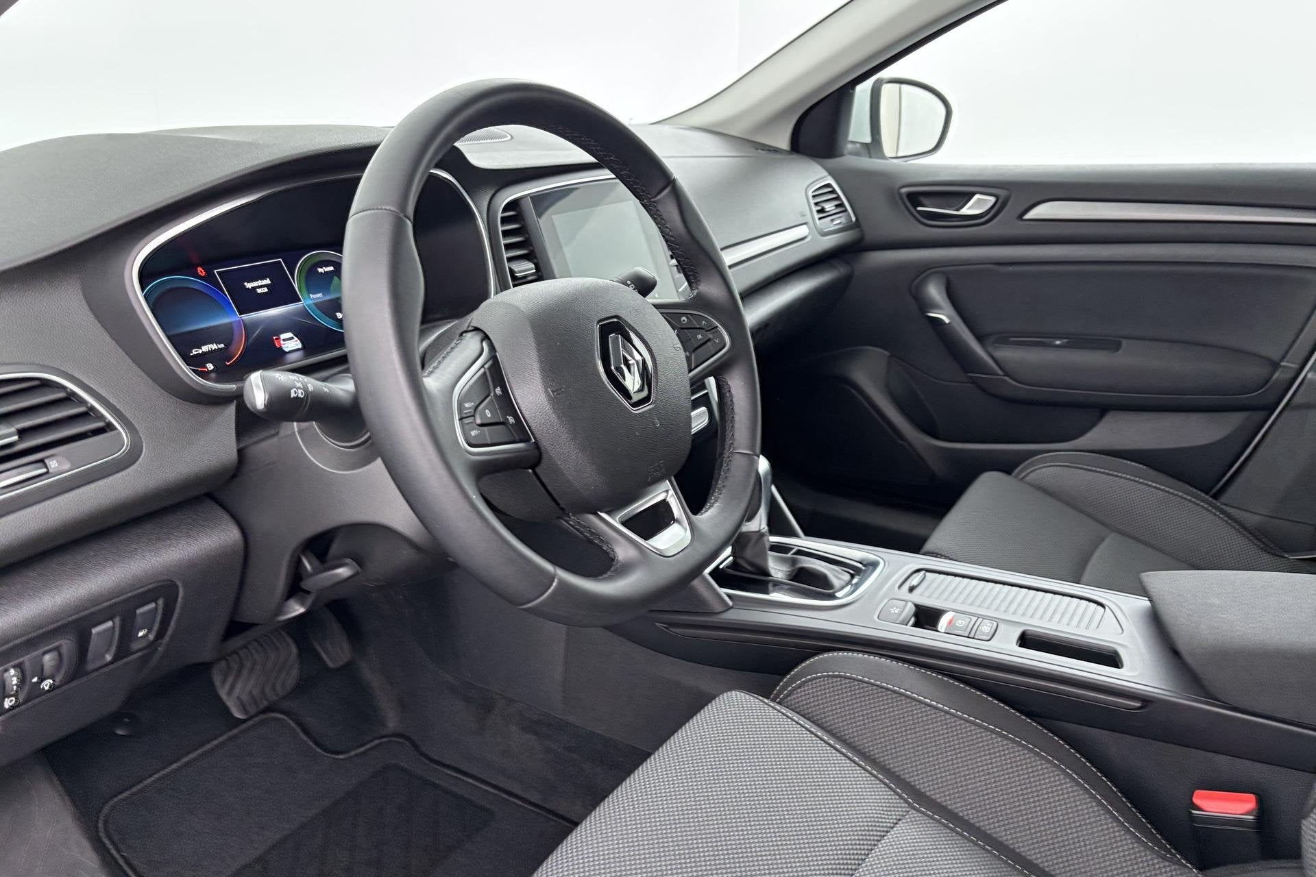 Renault Mégane Estate 1.6 E-Tech Plug-In Hybrid 160 Equilib, Stof, Gebruikt, 4 cilinders, 1573 kg