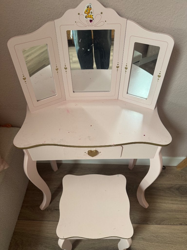 Kinder make-up tafeltje met krukje, Ophalen, Gebruikt, Overige merken, Zitmeubel