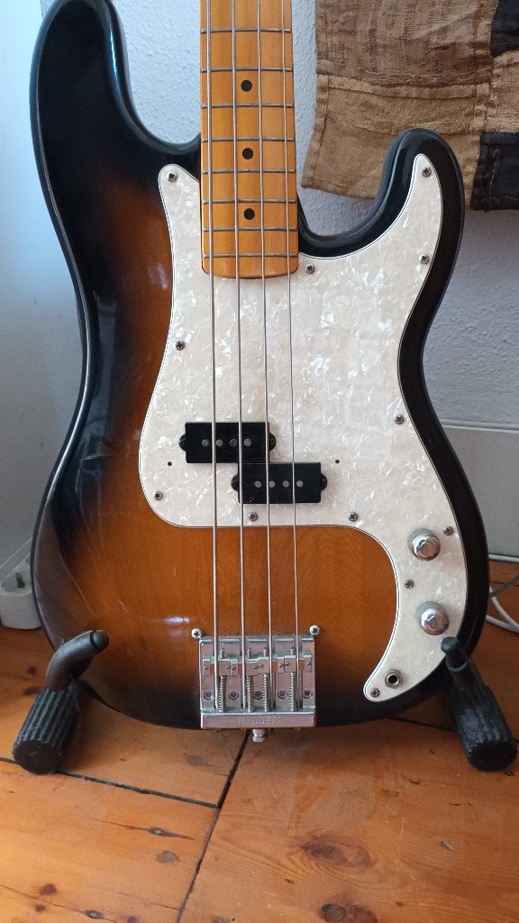 Fender Precision JV07810 1982 - fujigen japan, Ophalen, Gebruikt, Elektrisch