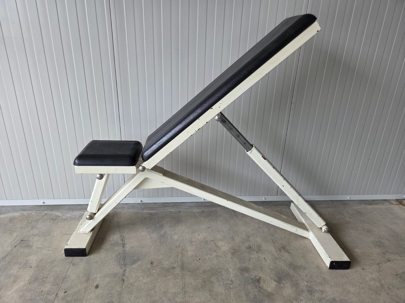 Fitness bench halterbank verstelbaar, Sport en Fitness, Ophalen, Zo goed als nieuw, Fitnessbank