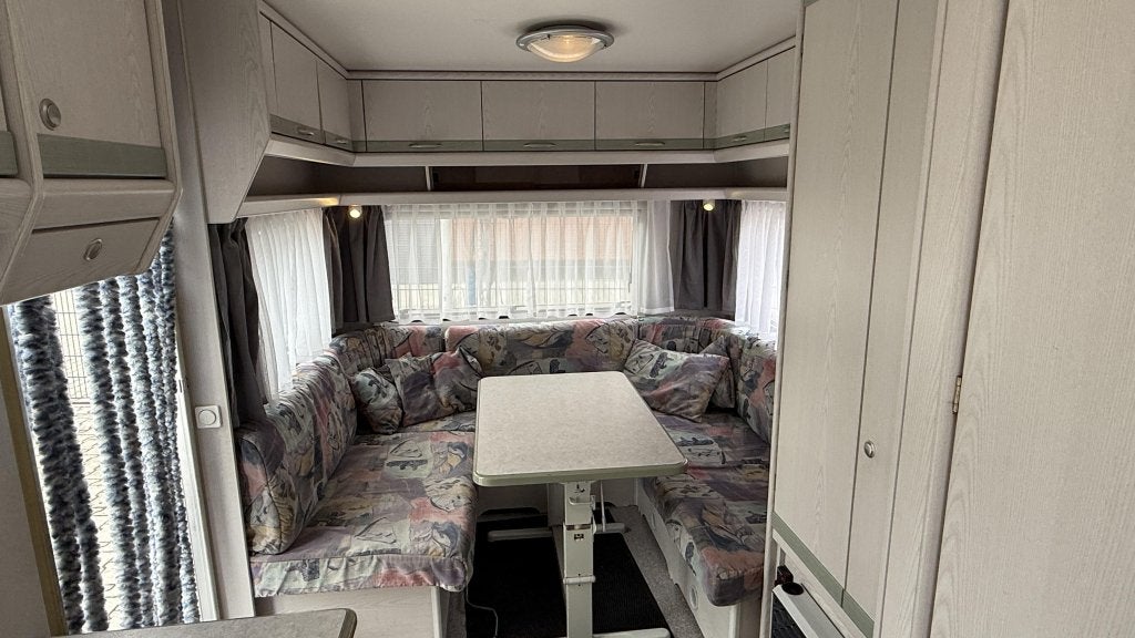 Knaus Sport 485 TU bouwjaar 1996 met voortent en luifel, Schokbreker, Rondzit, Bedrijf, 4 tot 5 meter