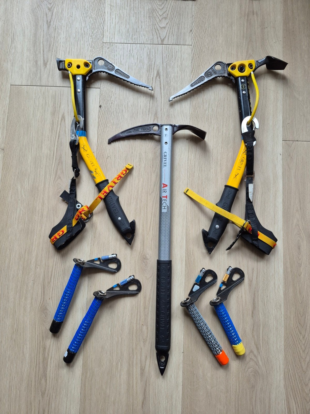 Vintage klimset – Grivel & Black Diamond, Sport en Fitness, Ophalen of Verzenden, Gebruikt, Klimsport-accessoire