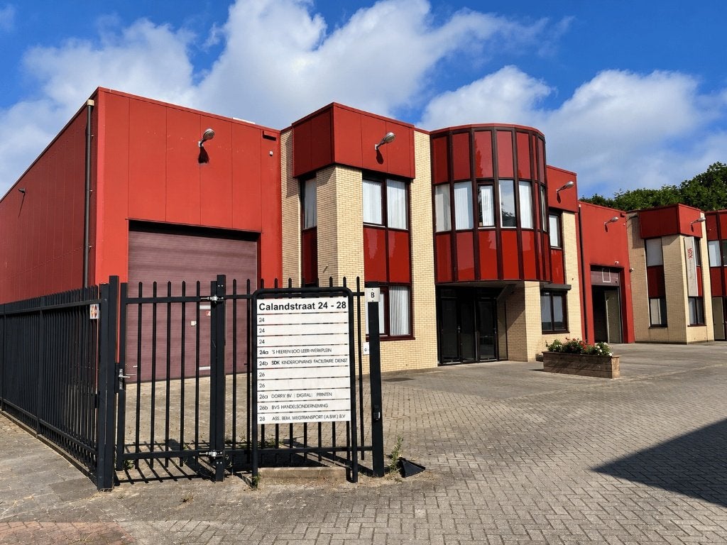 Dordrecht Luxe Bedrijfshal 236 m2 met Kantoor  Gasloos A++, Zakelijke goederen, 309 m², Huur, Bedrijfsruimte
