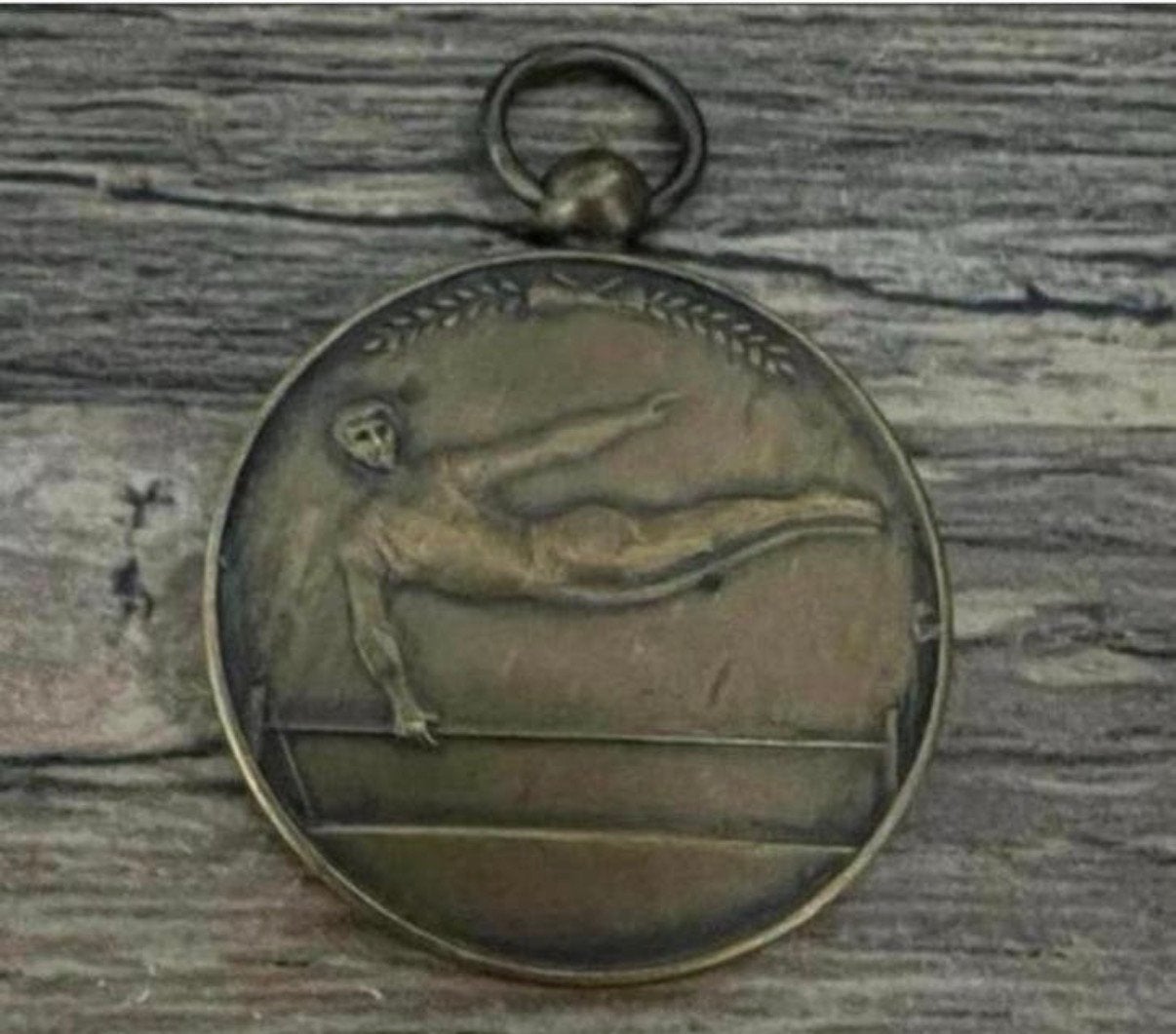 Medaille 3 cm turnen, Postzegels en Munten, Ophalen of Verzenden, Overige materialen