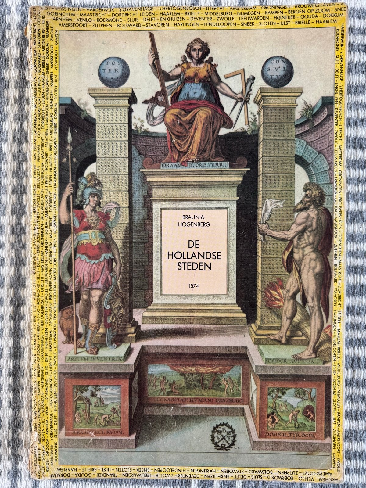 Braun & Hogenberg - De Hollandse Steden (1574), Gelezen, Overige atlassen, Ophalen of Verzenden, 1800 tot 2000