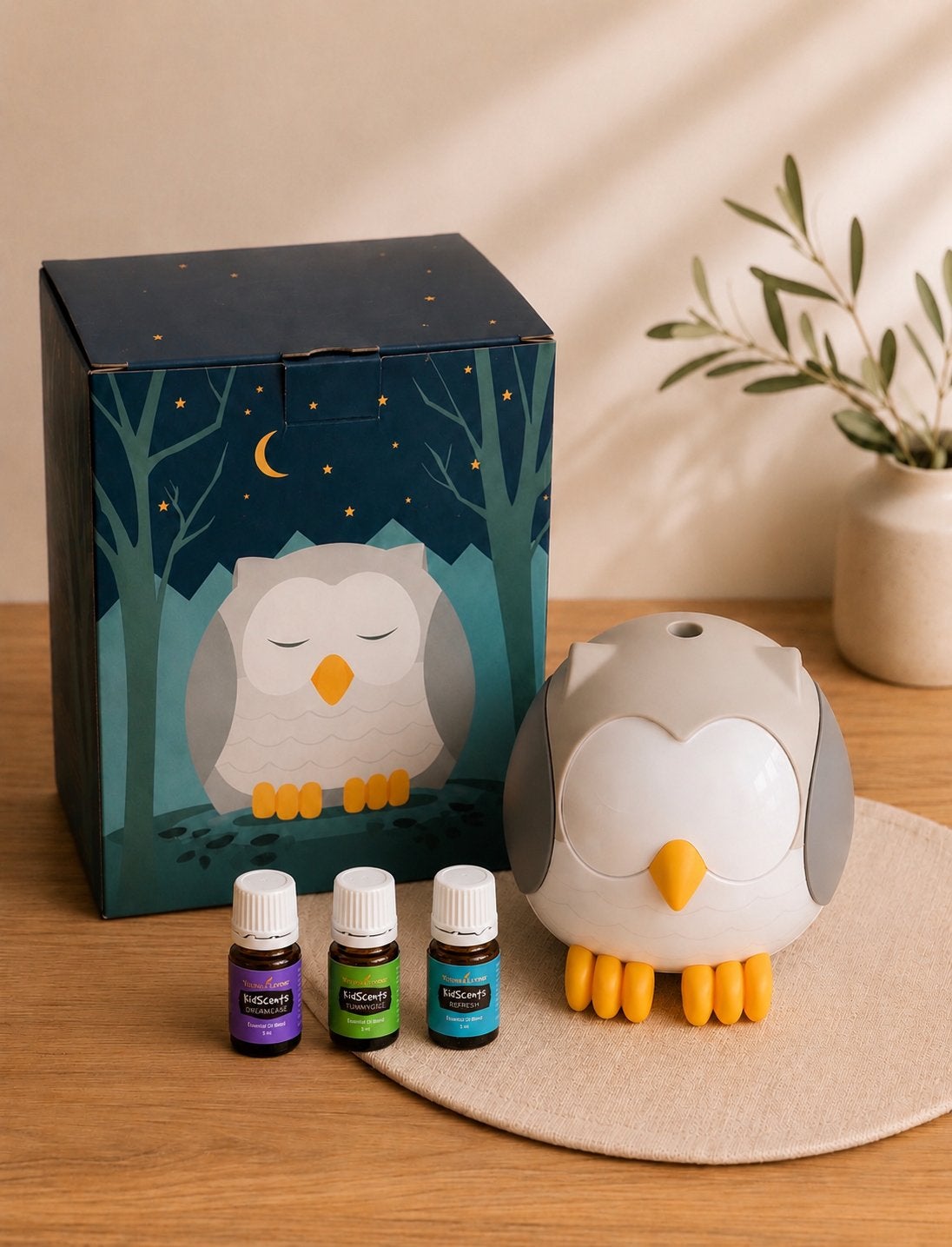 Young Living Feather the Owl Diffuser + 3 KidScents oliën, Ophalen of Verzenden, Nieuw, Lamp