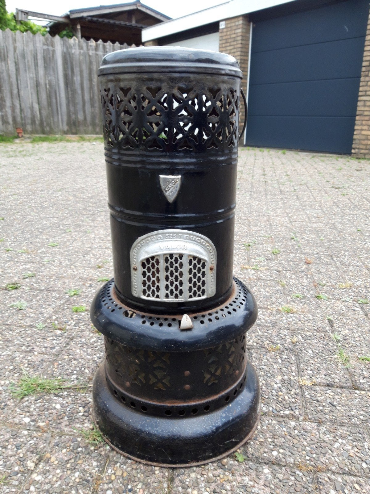 Antieke Kachel, Ophalen