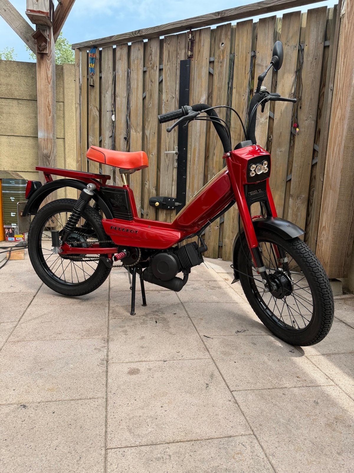 Peugeot 103 bromfiets - Compleet opgeknapt met 2K lak, Ophalen, Zo goed als nieuw