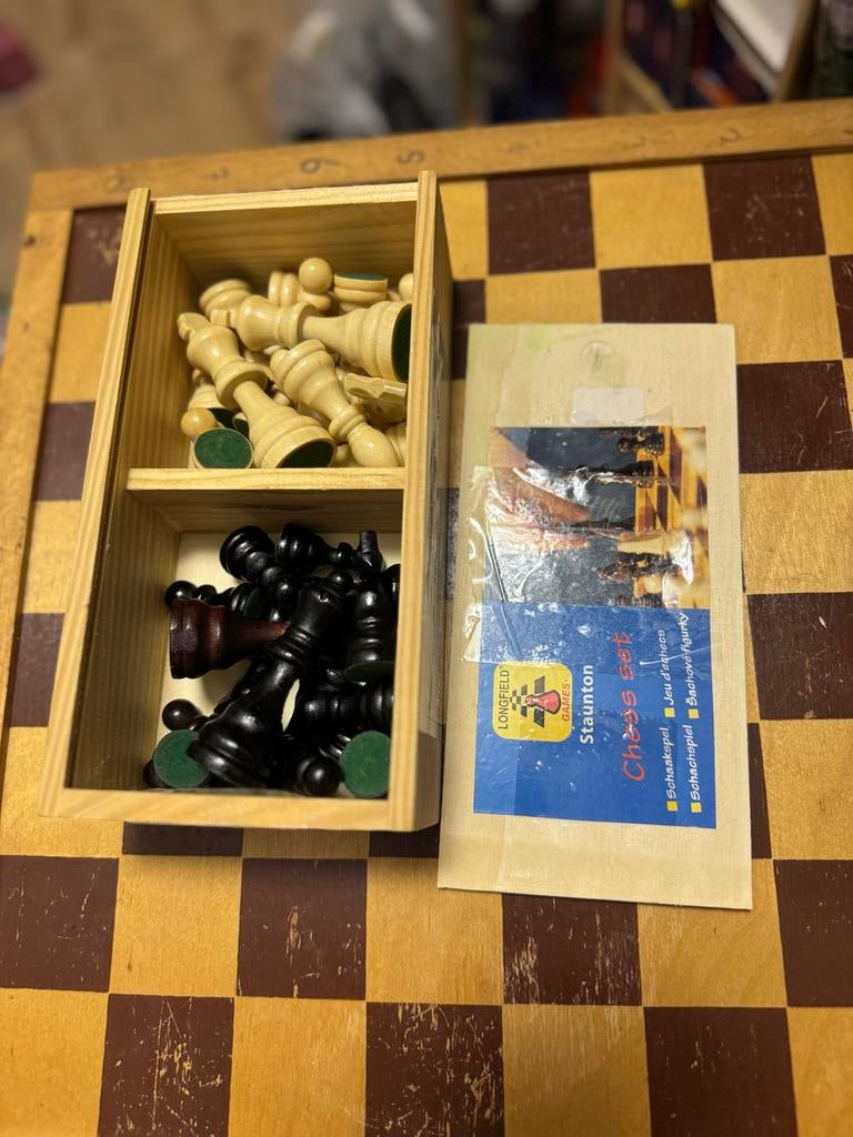 Vintage Longfield Staunton Schaakspel met Houten Bord, Hobby en Vrije tijd, Ophalen of Verzenden, Zo goed als nieuw