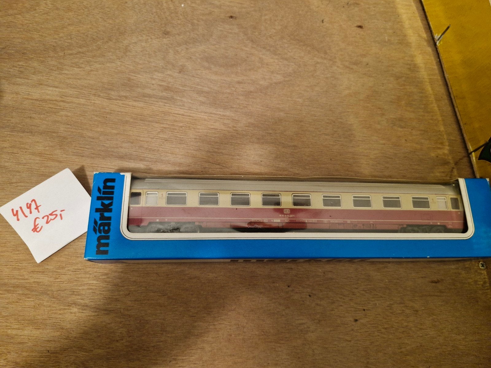 Märklin HO 4147 DB Personenwagon, Hobby en Vrije tijd, Wisselstroom, Wagon, Ophalen of Verzenden, Zo goed als nieuw