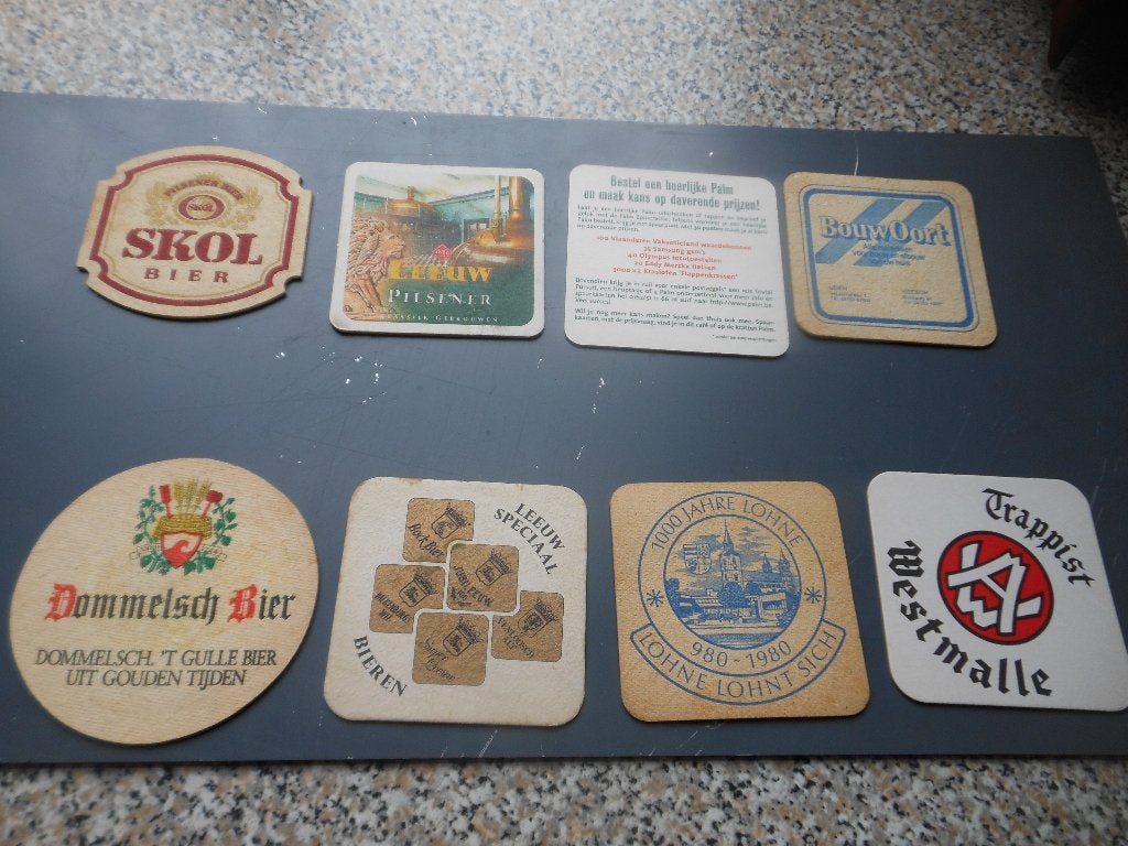 Bier verzameling: viltjes, flesopener, beugelfles, Ophalen, Gebruikt, Viltje(s), Overige merken