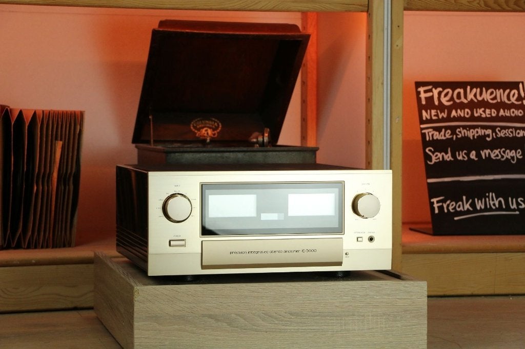 Accuphase E-5000 / E5000 TRADE.INRUIL OK. Check us online!, Audio, Tv en Foto, Versterkers en Receivers, Overige merken, Accuphase Laboratory Inc., 1-13-23 Kamiosaki, Shinagawa-ku, Tokyo 141-0021, Japan